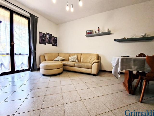 3-room flat in Via Ugo Foscolo, Santo Stefano Ticino - Photo 1