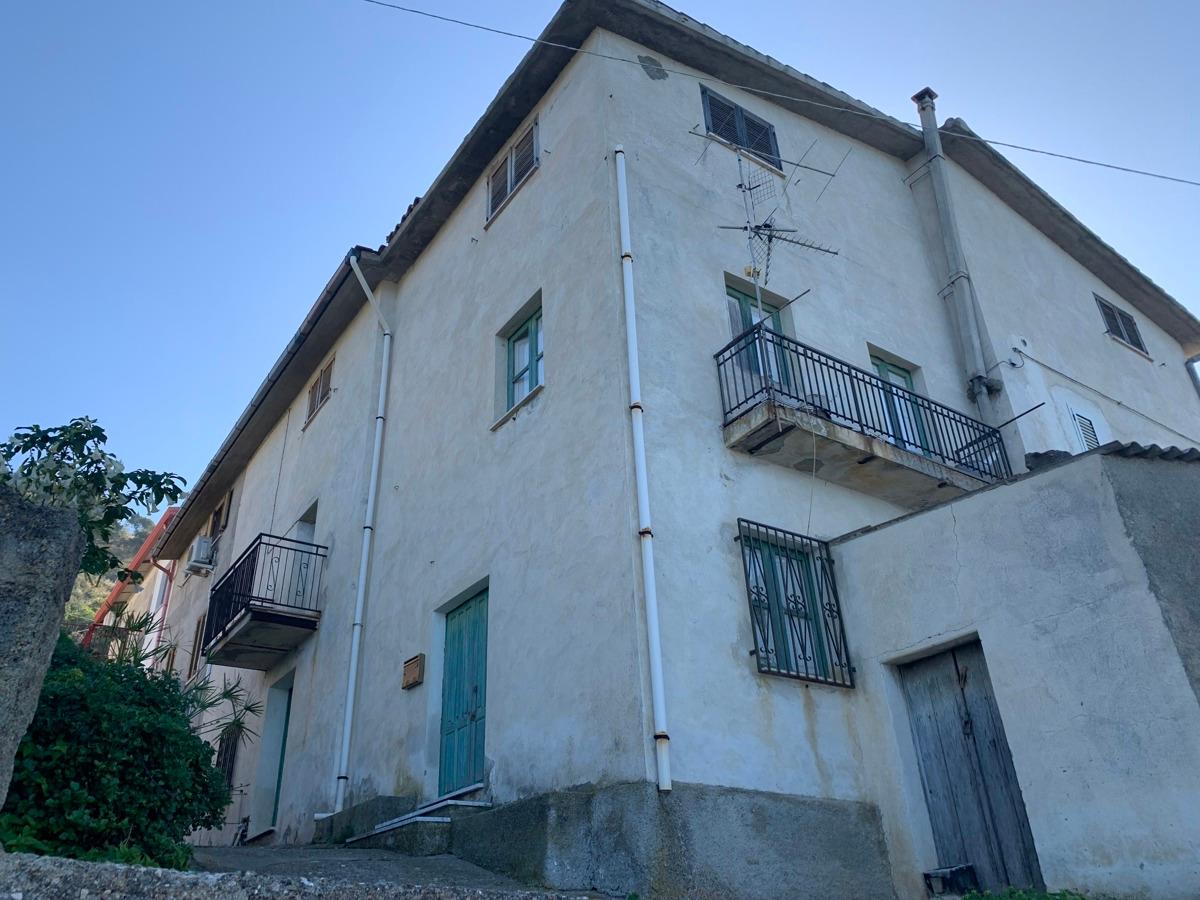 Casa indipendente in vendita a Belmonte Calabro