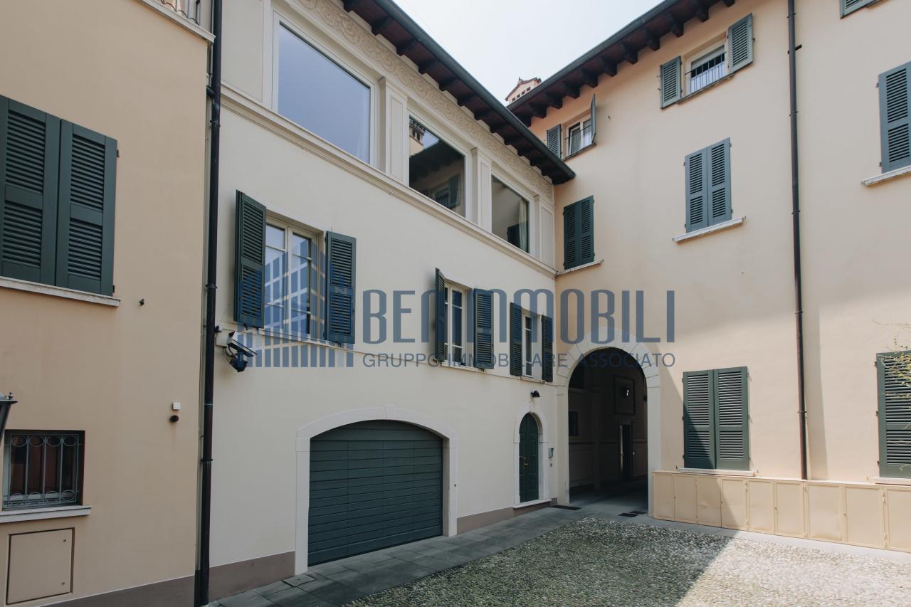 Casa indipendente in vendita a Brescia