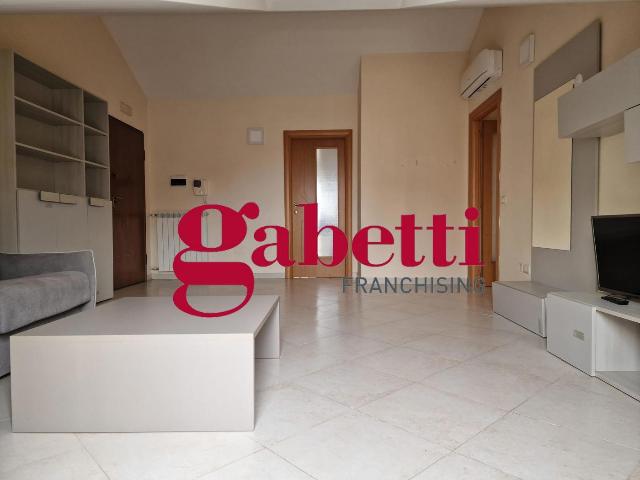 4-room flat in Via Fuga 7, San Nicola la Strada - Photo 1