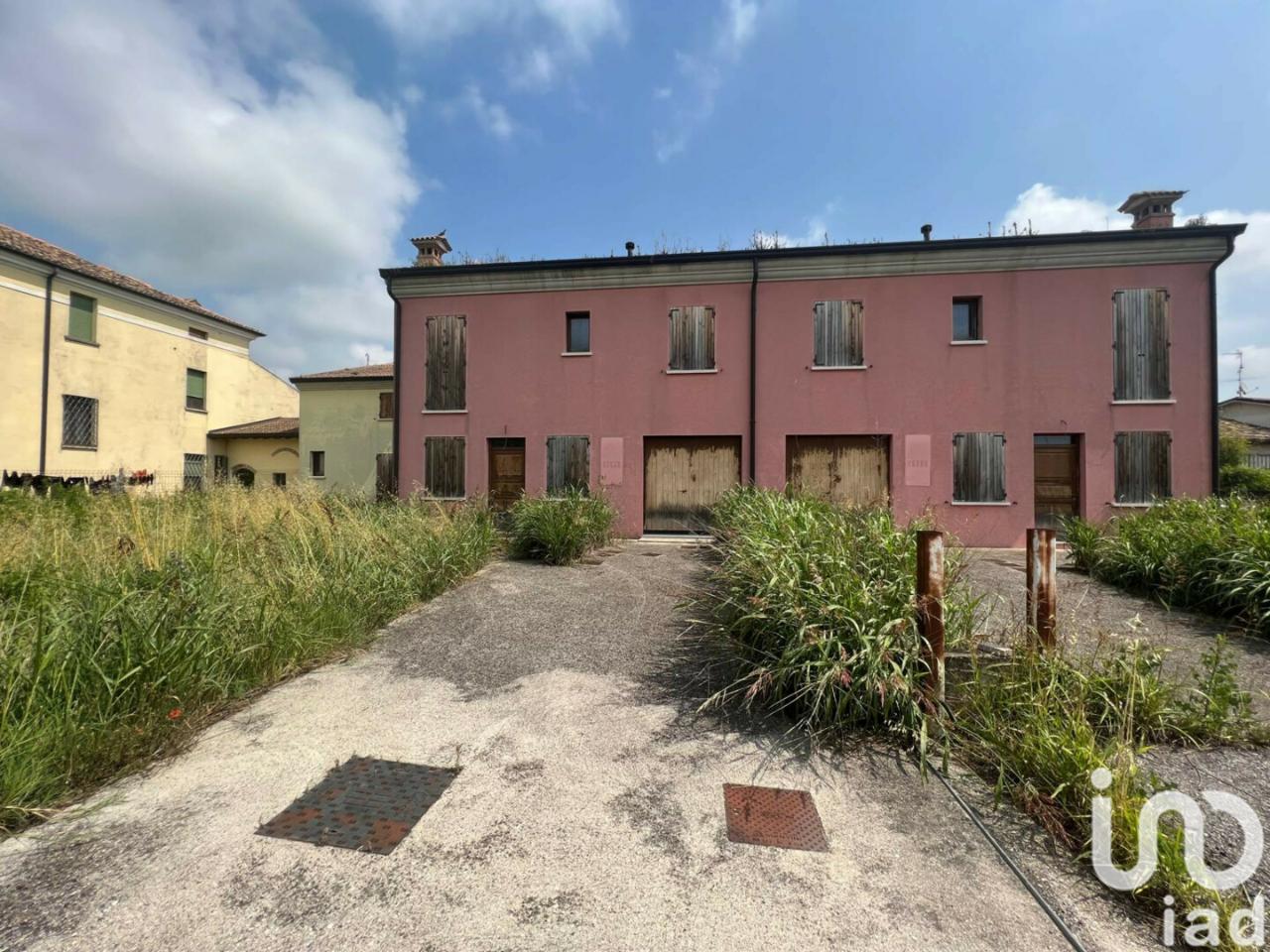 Villa in vendita a Gazoldo Degli Ippoliti