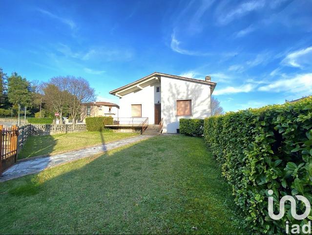 Villa in Via Custoza, Volta Mantovana - Foto 1