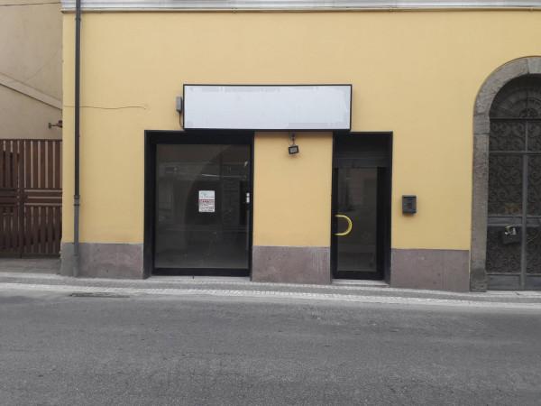 Negozio in Via Giacomo Matteotti 7, Ceccano, {3} - Foto 1