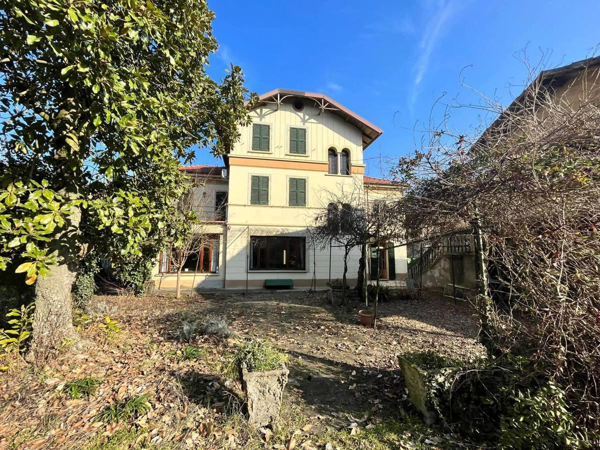 Villa in vendita a Bressana Bottarone