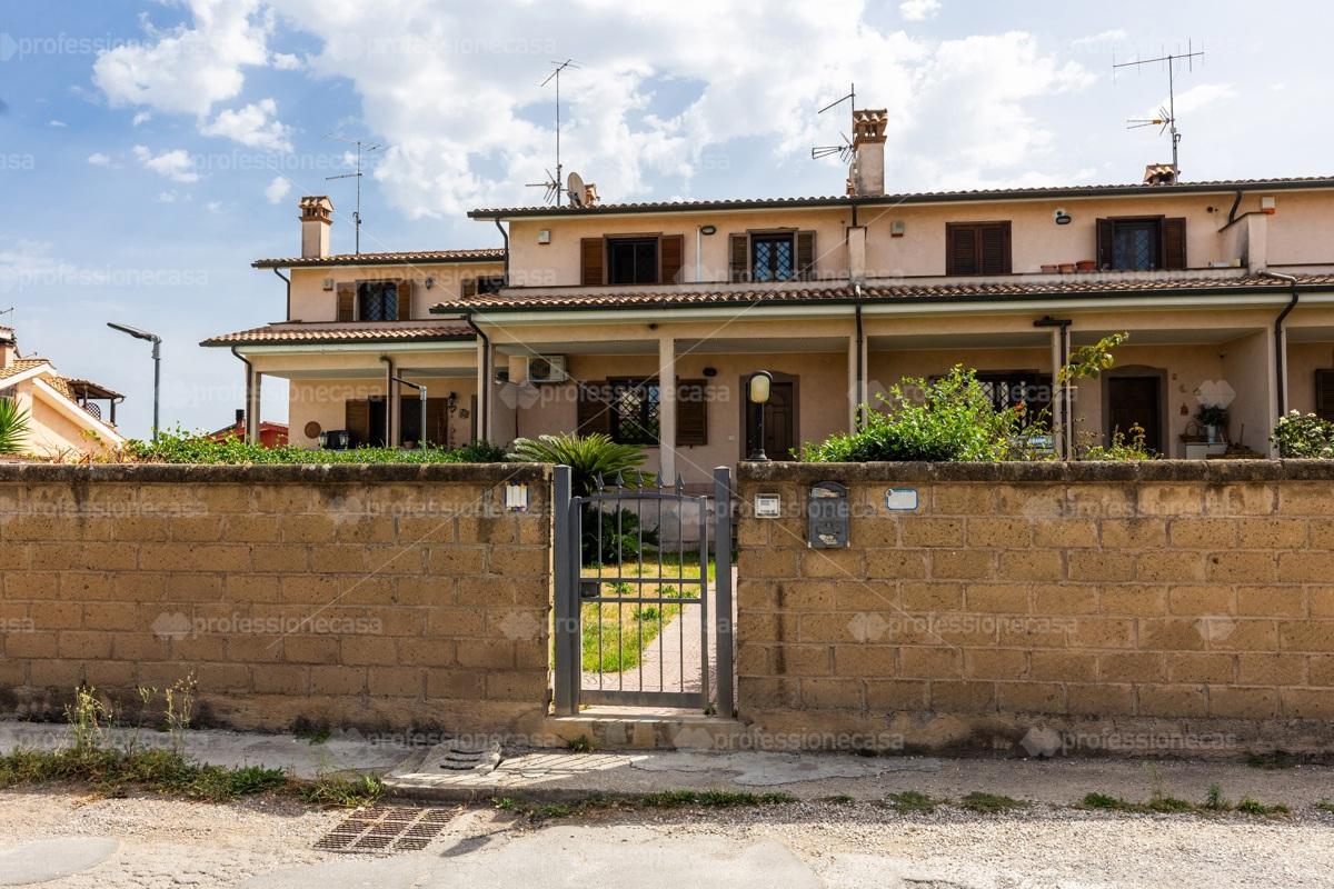 Villa a schiera in vendita a Ardea