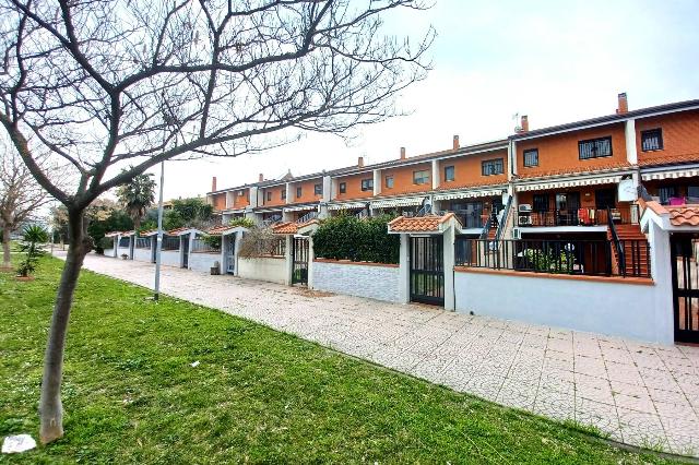 Terraced house in Via Vincenzo Ferraro 13, Foggia - Photo 1