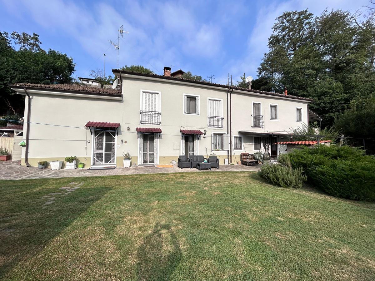Casa indipendente in vendita a Sannazzaro De' Burgondi