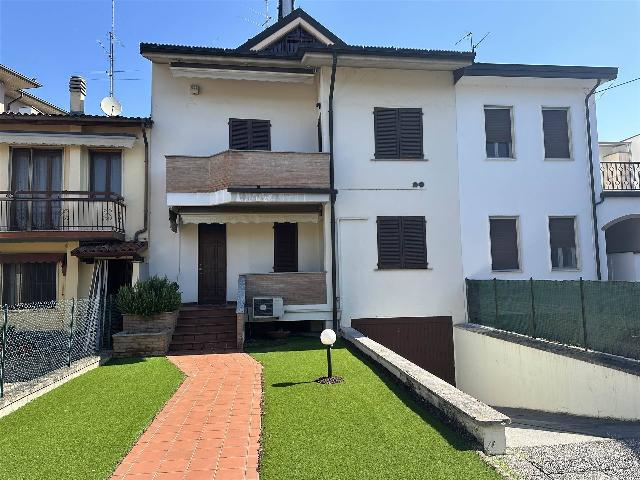 Mansion in Via Statuto, Sant'Angelo Lodigiano - Photo 1