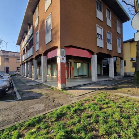 Negozio in Via Magenta 13, Rho - Foto 1