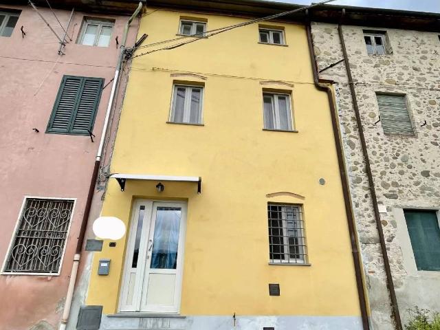 Casa indipendente in Via dei Ciabattari, Capannori - Foto 1