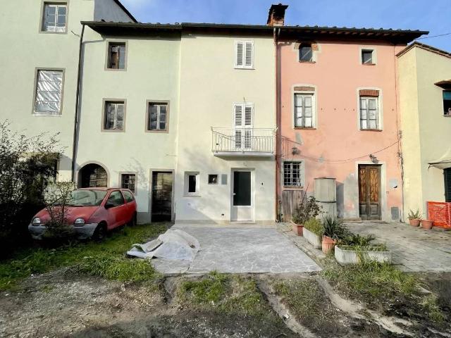 Detached house in Corte Ghiselli 240 Lucca, Lucca - Photo 1