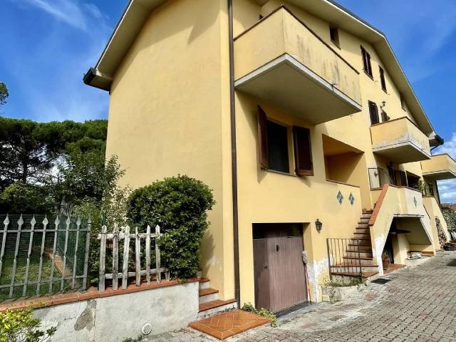 Villa a schiera in Località Biagioni 50 Altopascio, Fucecchio - Foto 1