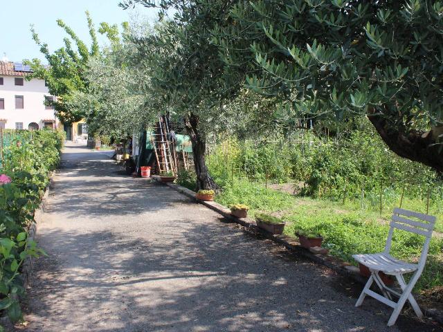 Casa indipendente in Via Francesco Banchieri 123, Capannori - Foto 1