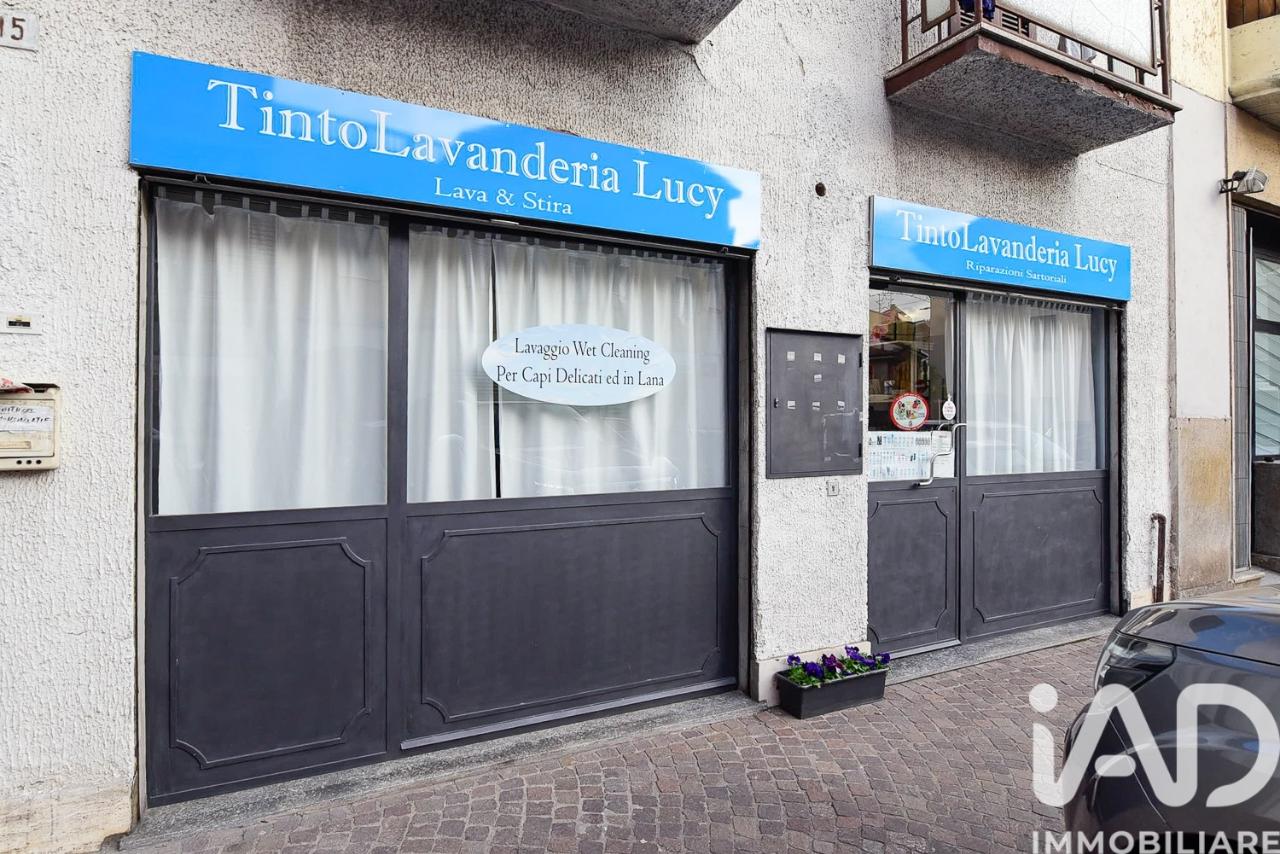Negozio in Piazza Verdi 15, Seveso, {3} - Foto 1