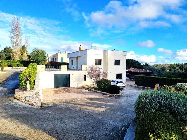 Mansion in Strada Grassi, Martina Franca - Photo 1