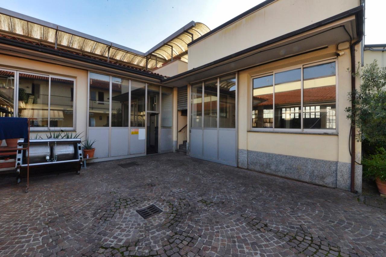 Capannone in Via Villoresi 15, Muggiò, {3} - Foto 2