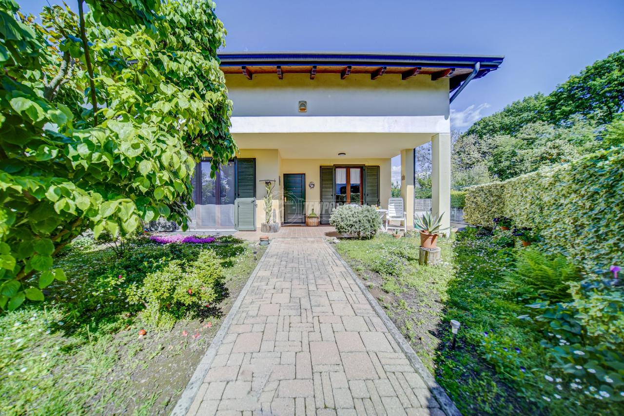 Villa a schiera in vendita a Arsago Seprio