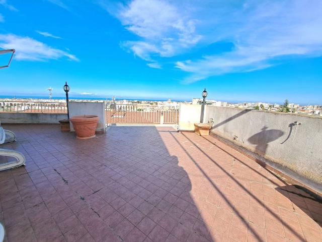 Apartament in Stretto Montecroci 48/C, Barcellona Pozzo di Gotto - Photo 1