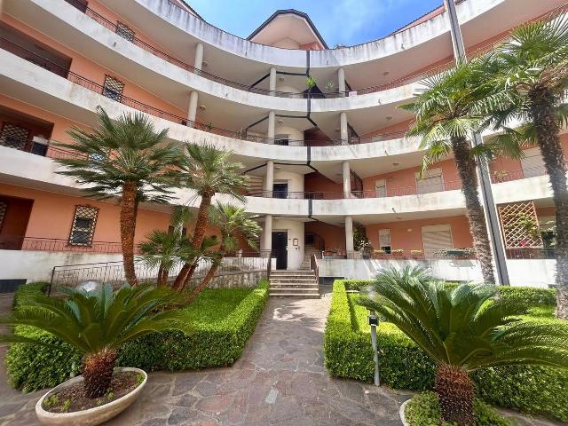 Apartament in {3}, Via Medaglia d'Oro Lorenzo Cutugno 27 - Photo 1