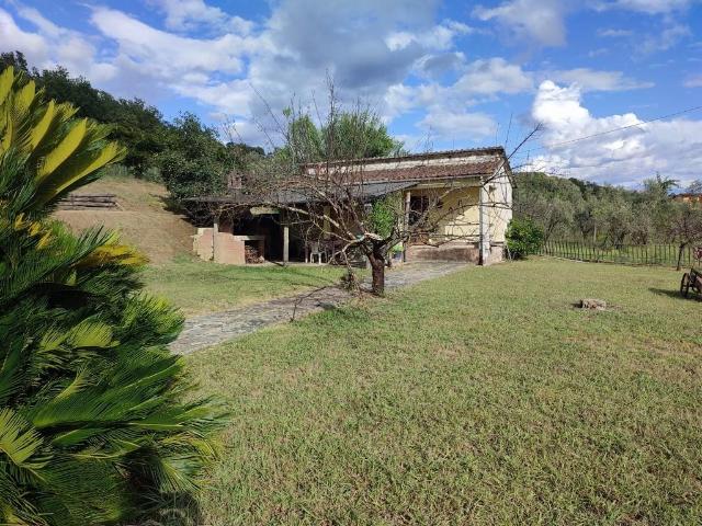 Semi-detached house, Castelnuovo Magra - Photo 1