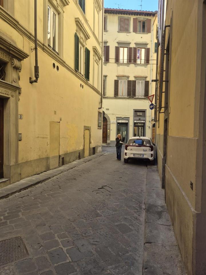 Locale commerciale in , Firenze, {3} - Foto 1