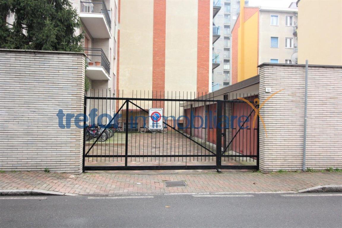 Laboratorio in Via Pace 5, San Donato Milanese, {3} - Foto 1