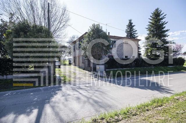 Country house or cottage, Imola - Photo 1