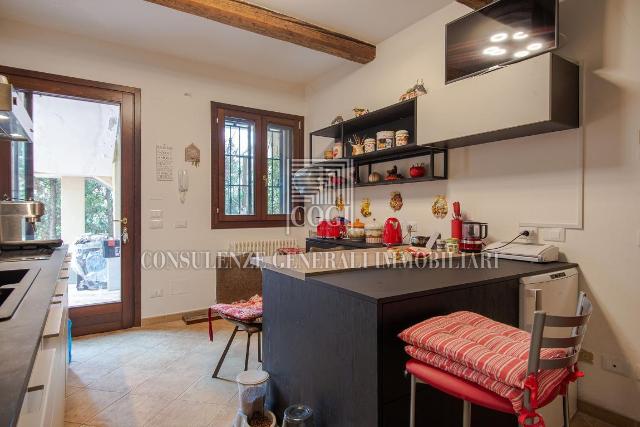 2-room flat in Via  Caduti di Toranello 41, Riolo Terme - Photo 1