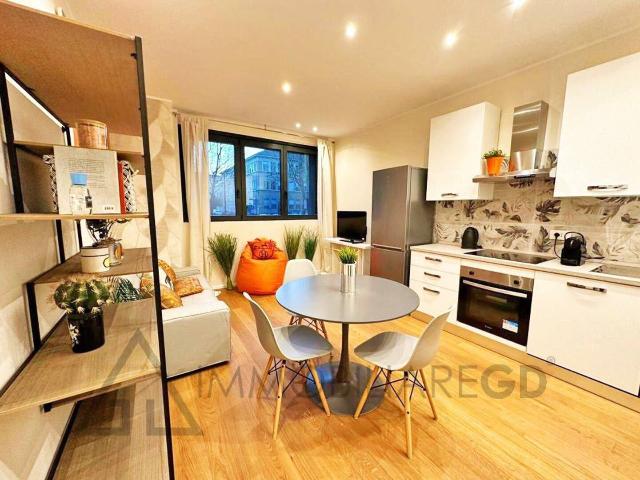 2-room flat in {3}, Corso Alessandro Tassoni 4 - Photo 1