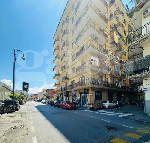 2-room flat in Via Silvestri, Nocera Inferiore - Photo 1