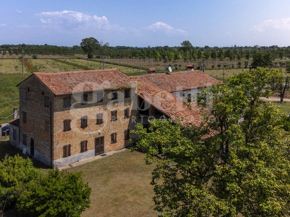 Villa in vendita a Fossalta Di Portogruaro