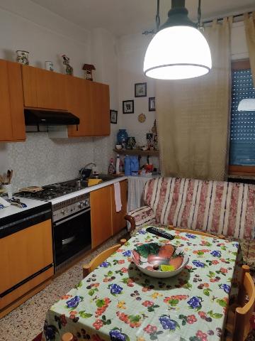 Vierzimmerwohnung in Adria Via Raffaello Sanzio, Adria - Foto 1