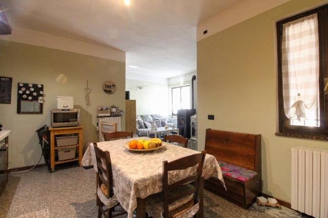 3-room flat in Via Corsica, Lumezzane - Photo 1