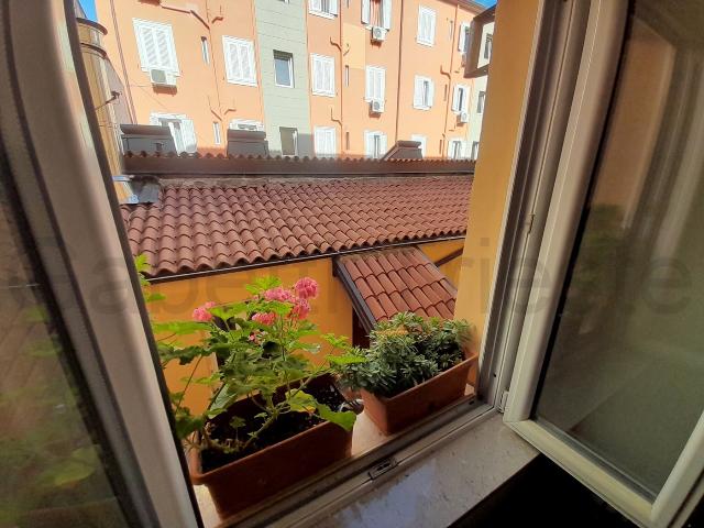 2-room flat, Trieste - Photo 1