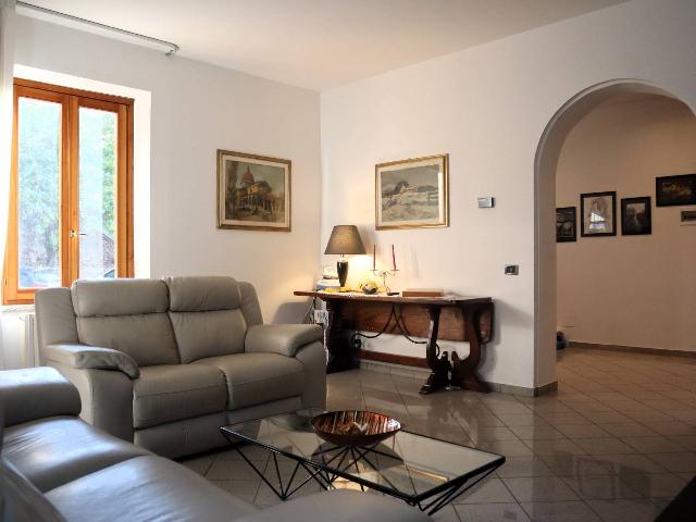 Casa indipendente in Via Domenico Bartoloni 99, Empoli - Foto 1