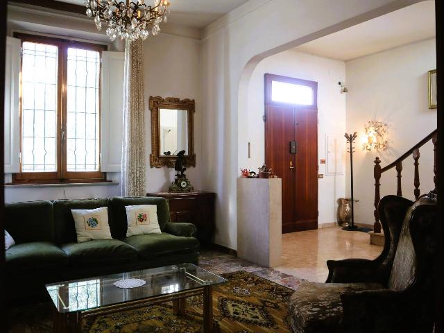 Detached house in Via della Repubblica 130, Empoli - Photo 1