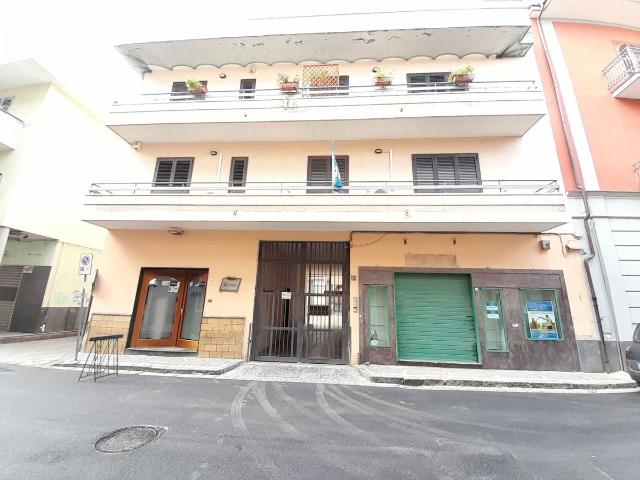 Dreizimmerwohnung in Via Matteotti, Caivano - Foto 1