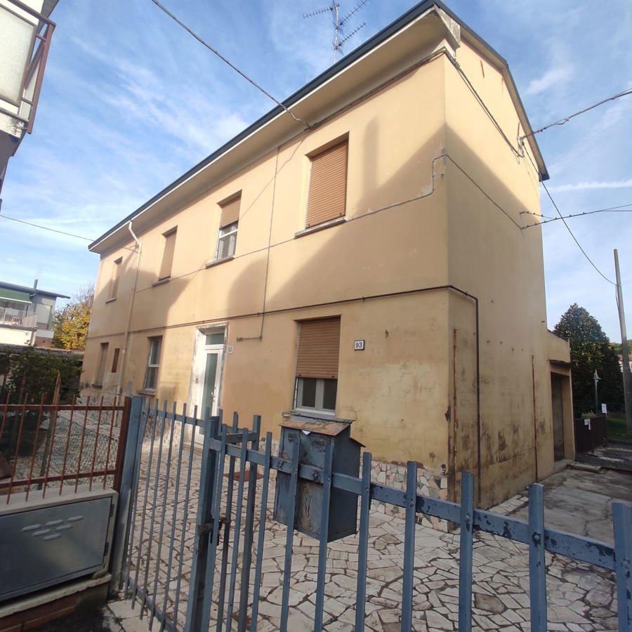 Casa indipendente in vendita a Faenza