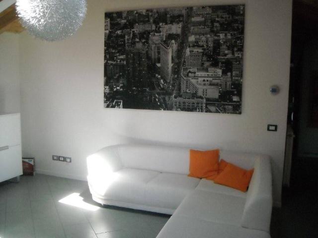 2-room flat in {3}, - Photo 1