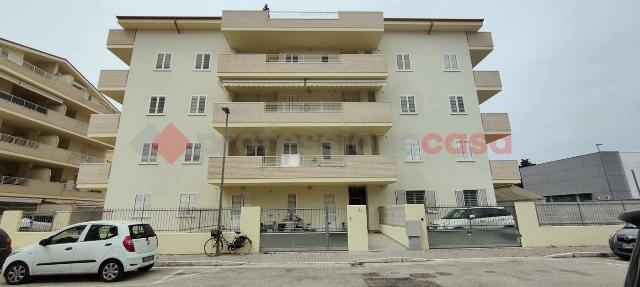 3-room flat in Via Giolitti 10, Tortoreto - Photo 1