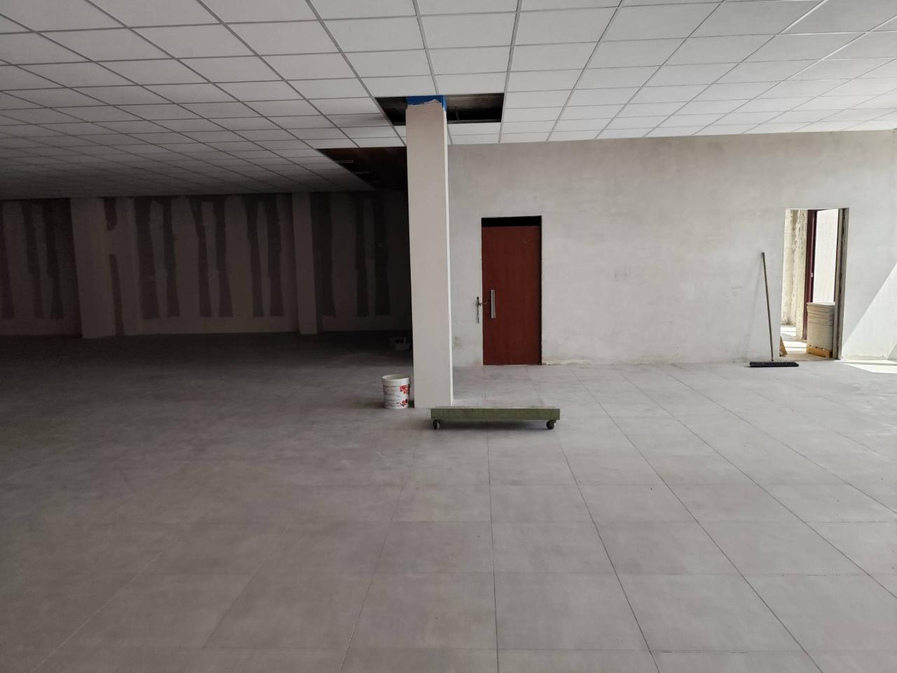 Esercizio commerciale in , Castelfiorentino, {3} - Foto 1