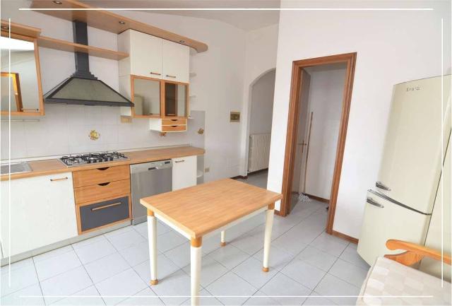 4-room flat in Via Vangile 28, Massa e Cozzile - Photo 1