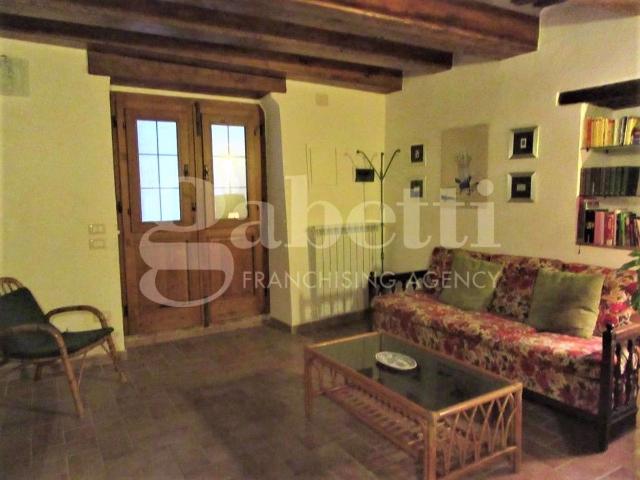 2-room flat, Gavorrano - Photo 1