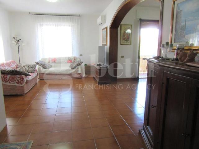 Apartament in {3}, - Photo 1