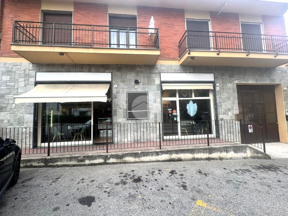 Negozio in Via Circonvallazione 13, Gassino Torinese, {3} - Foto 1