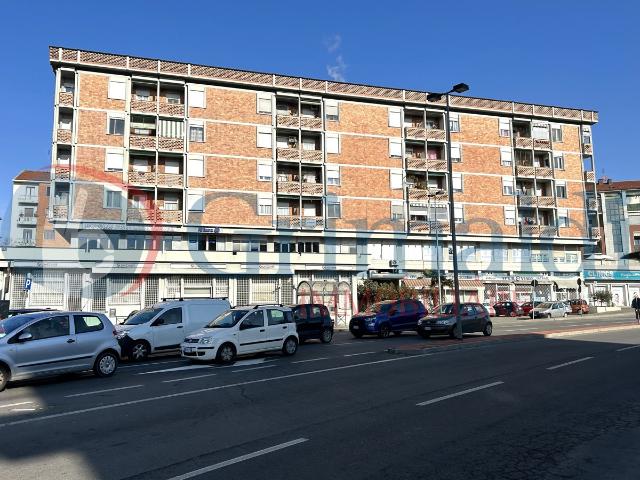 3-room flat in Strada Torino 3, Beinasco - Photo 1