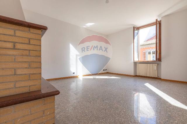 4-room flat in Via Umberto I 22, Seregno - Photo 1