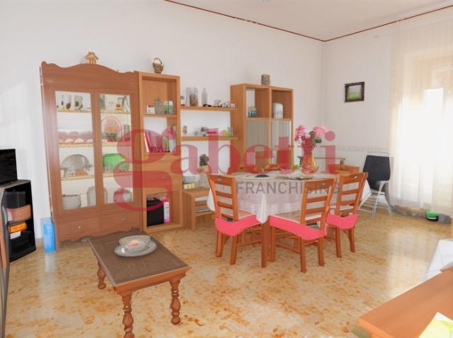 3-room flat in Via Avonio Giustiniano S/N, Venafro - Photo 1