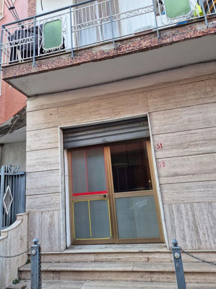 Negozio in Via Annunziatella  47, Boscotrecase, {3} - Foto 2