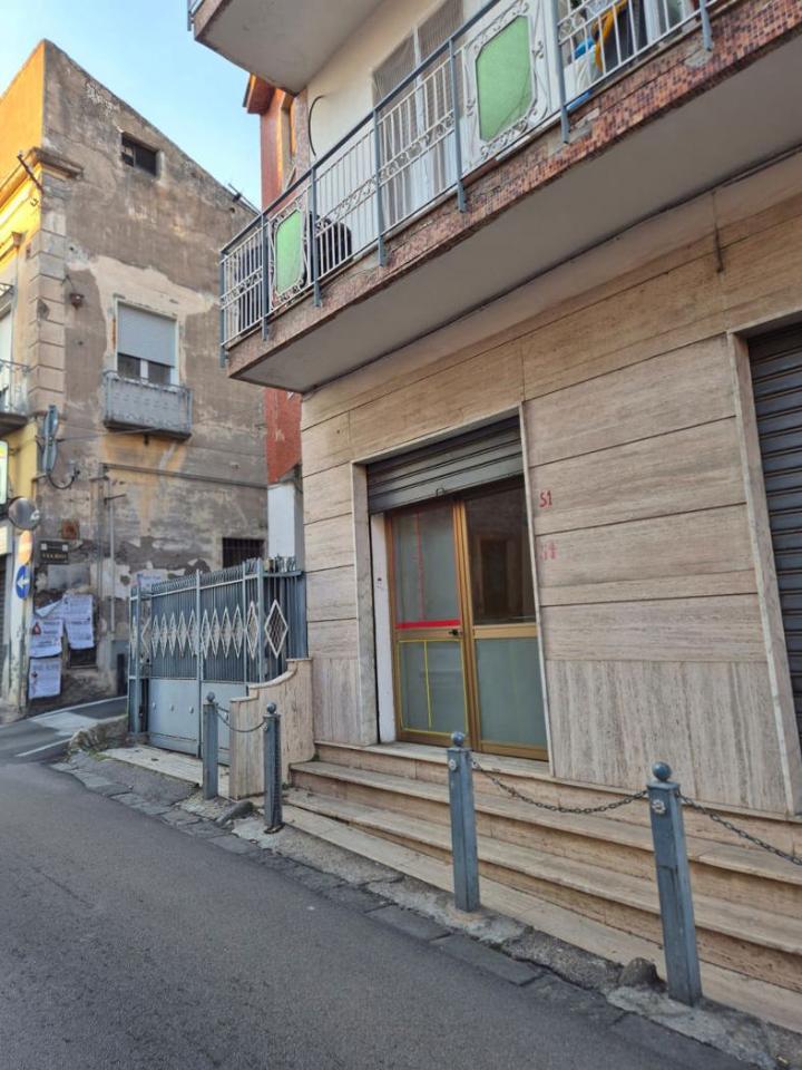 Negozio in Via Annunziatella  47, Boscotrecase, {3} - Foto 1